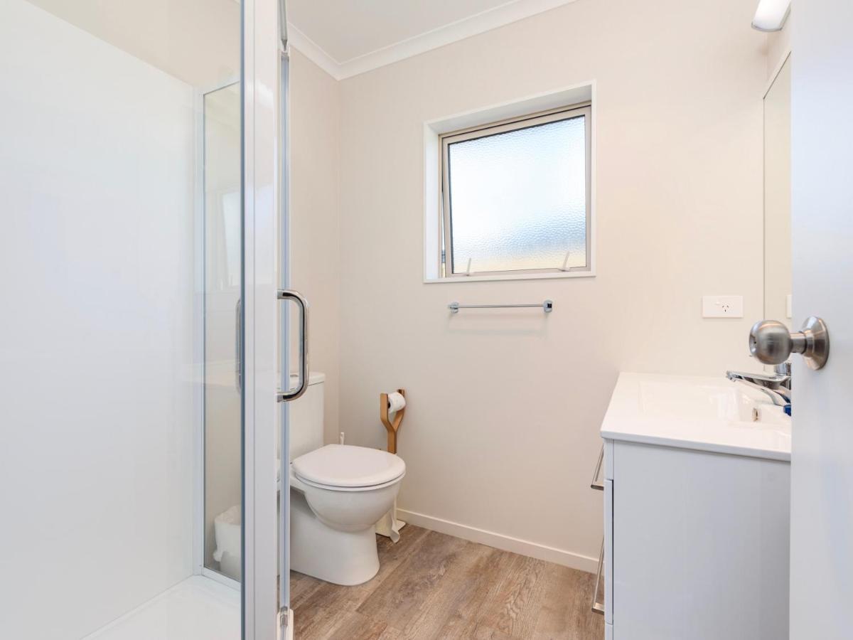 Modern Beach Break - Waihi Beach Holiday Home 외부 사진
