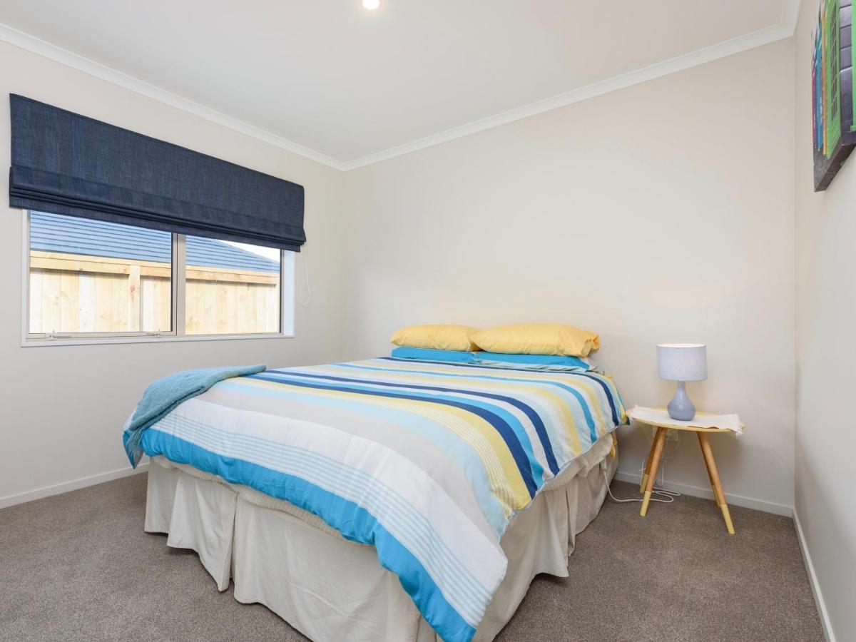 Modern Beach Break - Waihi Beach Holiday Home 외부 사진